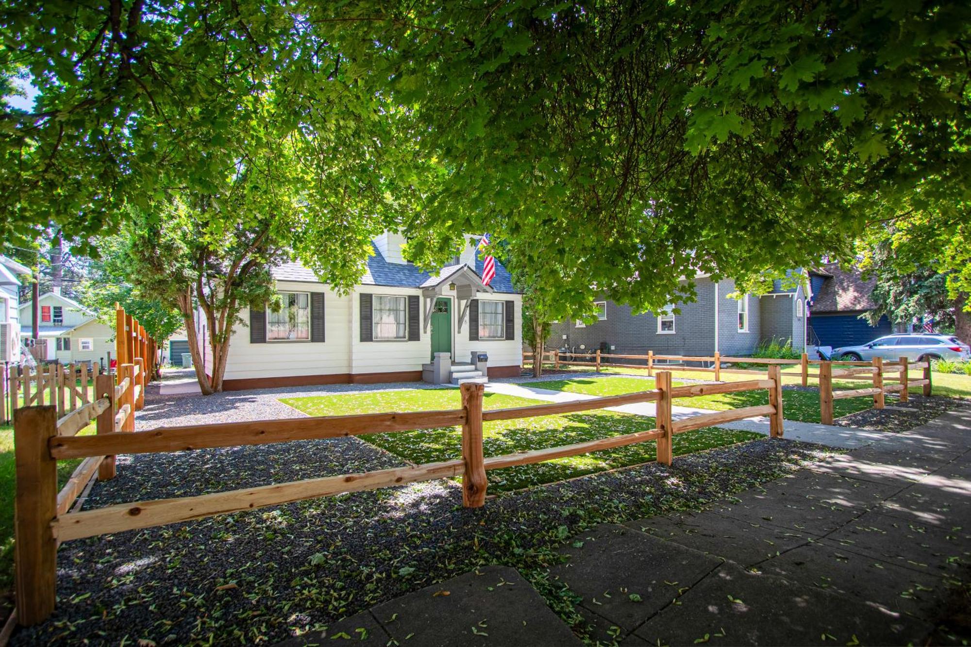 Lake City Charmer Coeur d'Alene Exterior foto